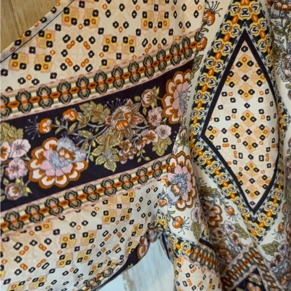 Bebop Knotted sleeves shoulder Beige Pink + Floral Flower Dress Size 3X - Picture 13 of 16